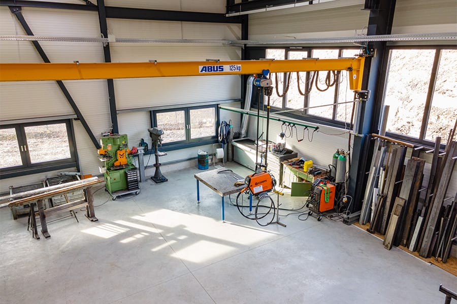 ein Blick in die Halle von Metallbau Schmidt